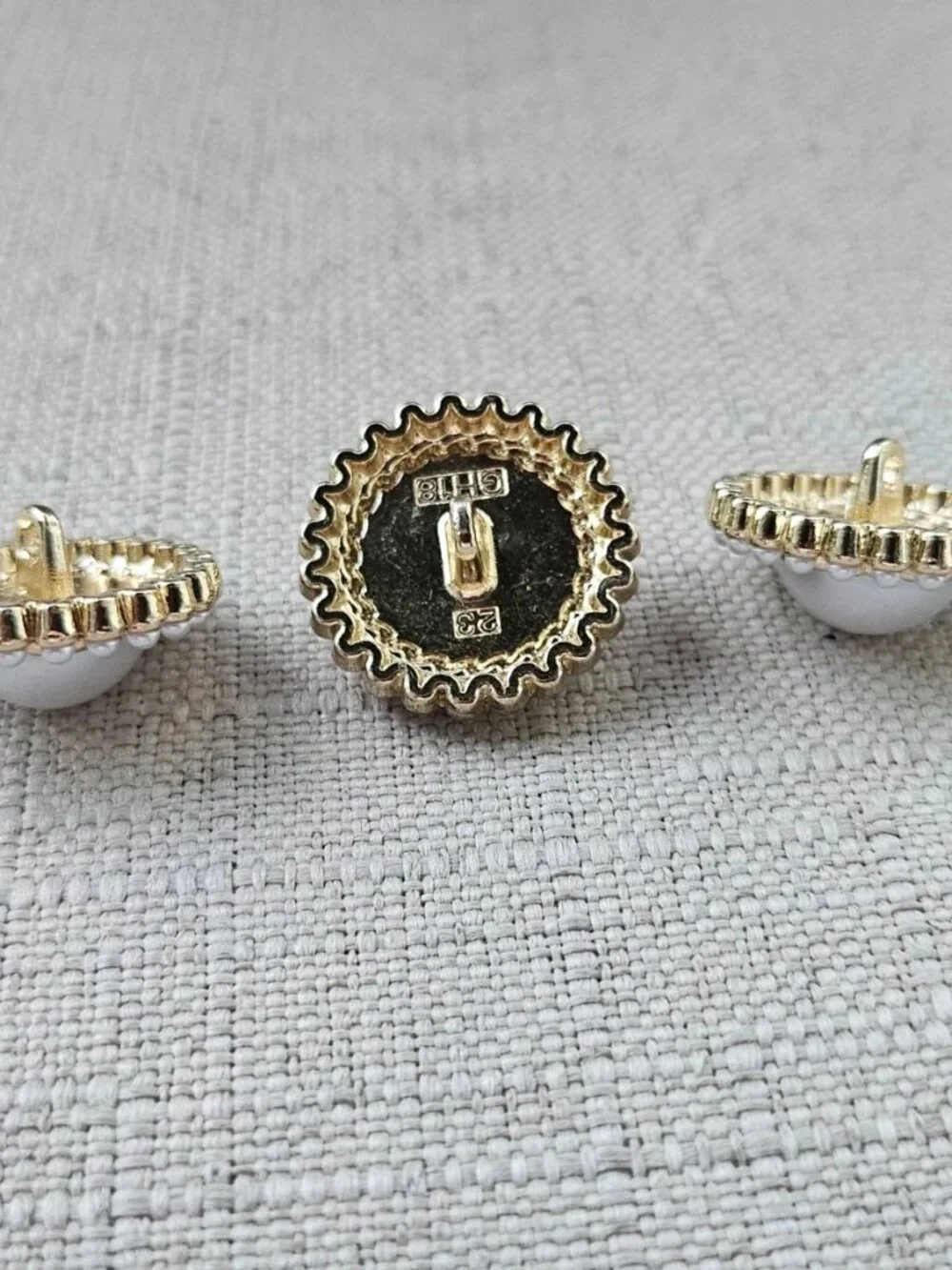 GH18 Sewing Button Faux Pearl Round Gold Tone fashion Jewelry Coat Button X3